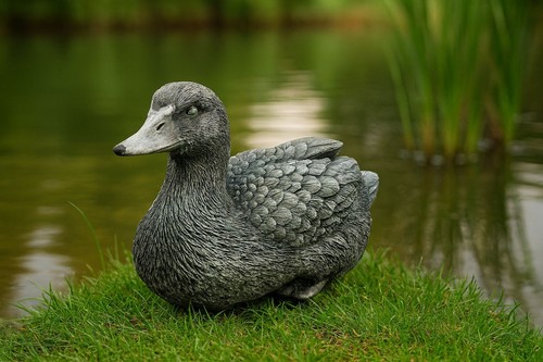 Steinfigur natürliche ente - natürliche,